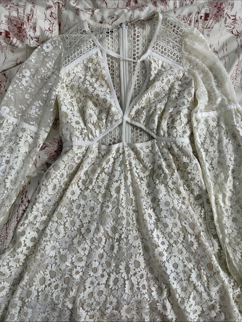For Love & Lemons Daisy Dress Ivory Sz M Mini Lace Long Balloon Sleeve V-neck